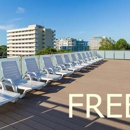 Pier 72 Premium